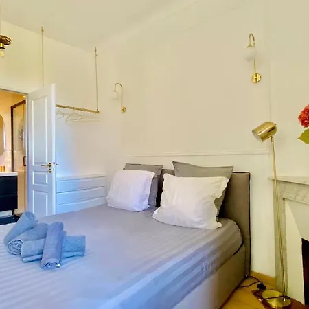 Apartment Designer Garden View Ac, Fiber Wifi Heart Of *